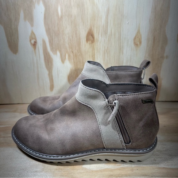 Skechers Mojave Brown Ankle Boots with Arch Fit Women’s Size 7.5 - Picture 1 of 9